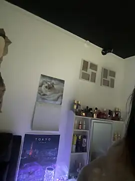 Just-Lilly online show from March 3, 2:23 pm