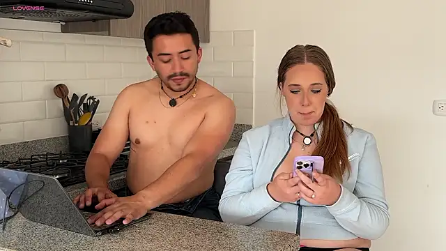 Sofii n Diego online show from February 22, 9:48 pm