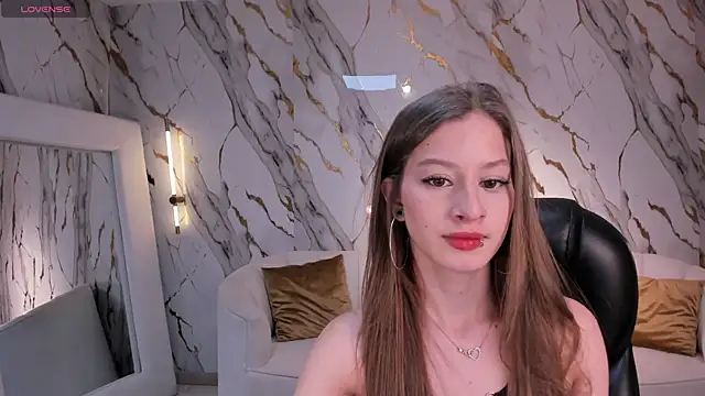 IsabellaMorettiX online show from April 15, 3:51 am