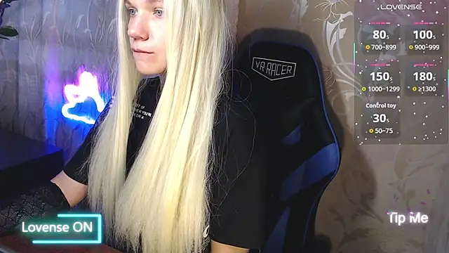 Shiny Victoria online show from March 14, 11:44 am