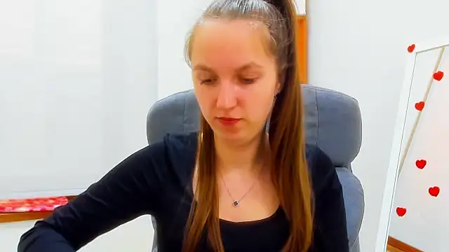 Nessi-Morris online show from February 19, 7:30 am