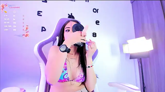 melisa meow  online show from March 12, 12:30 pm