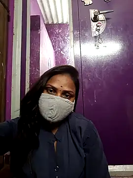 Tamil Hot Nisha online show from April 6, 8:04 am