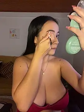 JulietaRiios online show from April 6, 9:38 pm