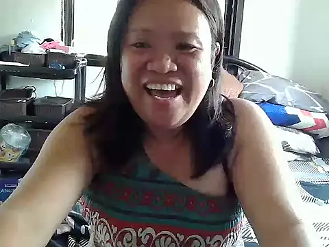 yummychubby29 online show from March 4, 3:35 am