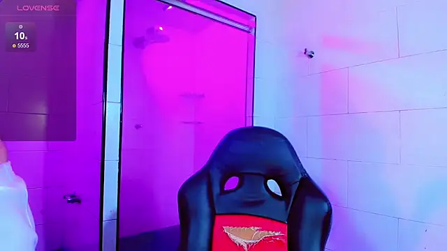 Maddye Fox online show from March 10, 7:18 pm