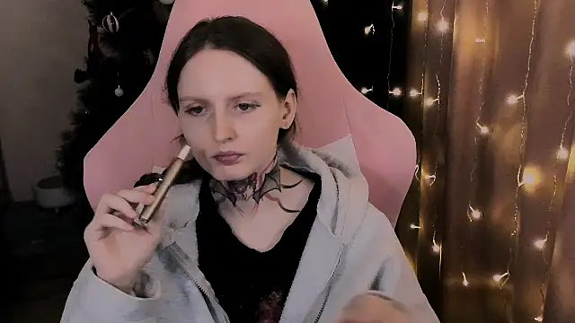 Onyxix online show from February 21, 8:31 pm