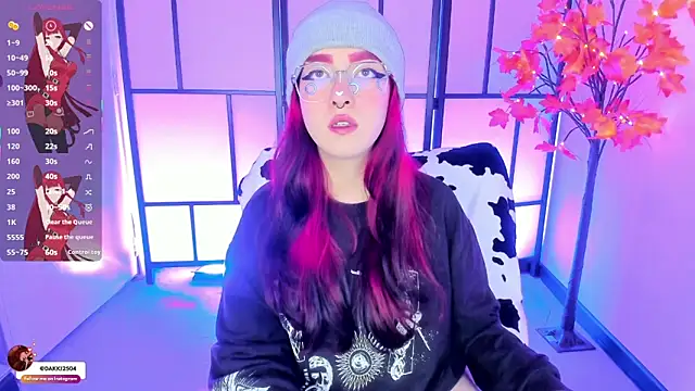 Dakota kl online show from February 16, 1:33 pm