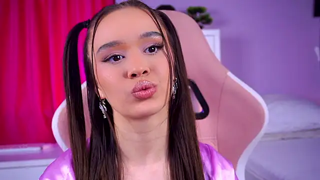 MistyReeds online show from February 16, 7:52 am