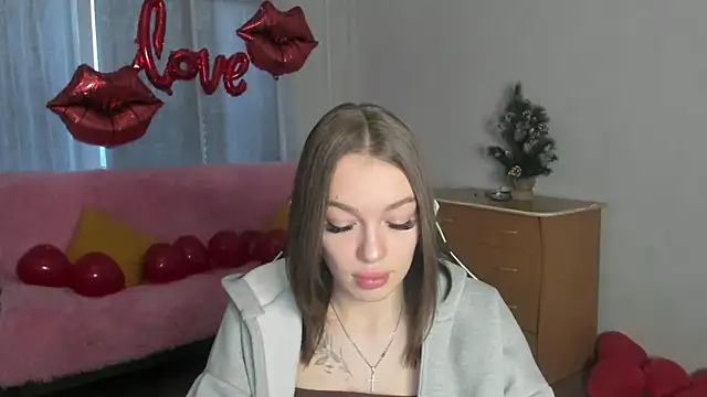 CandyGyrl online show from February 25, 1:26 am