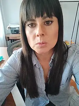 Lyonette reading1 online show from February 20, 2:07 pm