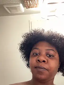 Ebony Queeen online show from April 12, 2:20 pm