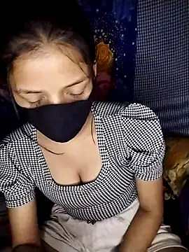 Naina-hott online show from February 17, 7:46 pm