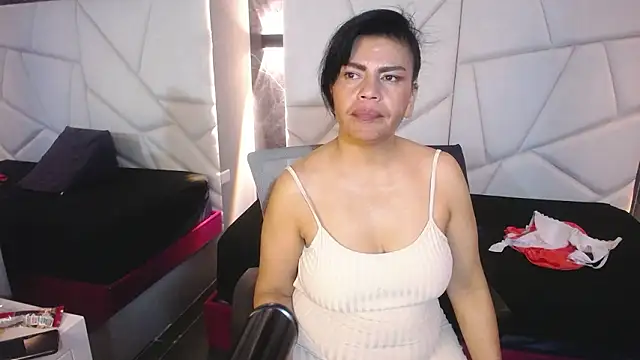 jennifer 0717 online show from March 8, 1:02 am