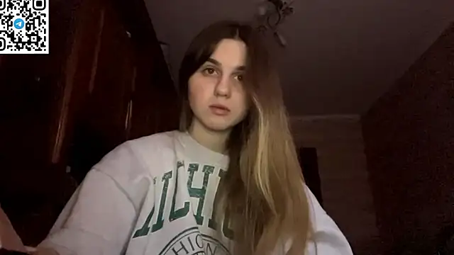 LovelySilk 63 online show from March 18, 2:44 pm