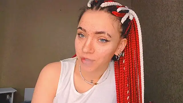 ShayneMilush online show from April 10, 9:15 am