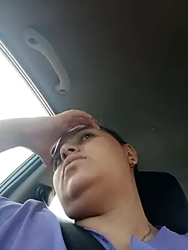 MajoArias online show from March 19, 10:36 pm