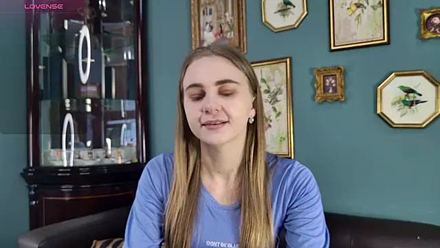 Erica Grace online show from February 8, 9:40 pm