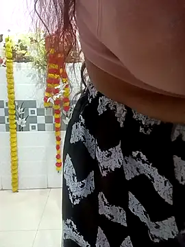 husa malikaa4 online show from March 21, 8:30 am