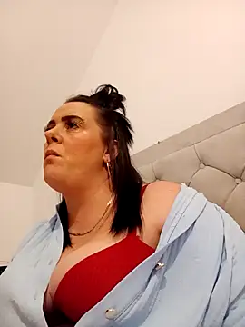 louisa36 online show from February 15, 10:42 pm