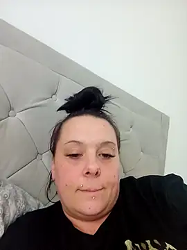 louisa36 online show from April 1, 3:20 pm