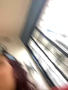 Rylia online show from April 1, 1:52 pm