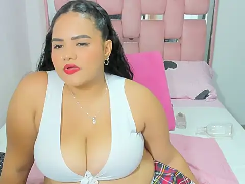 allisonQueenAnal online show from February 23, 11:59 pm