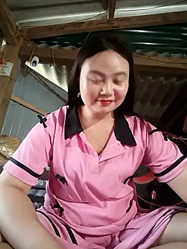 lisn-cute online show from April 12, 11:13 am