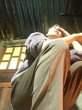 Yiyoongg online show from March 21, 11:54 pm