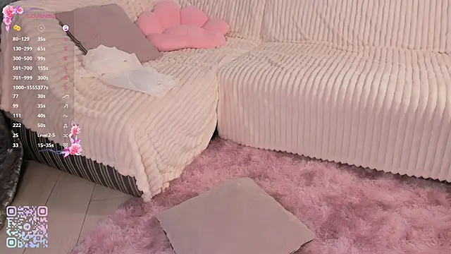 LaneLove1 online show from April 12, 12:08 pm