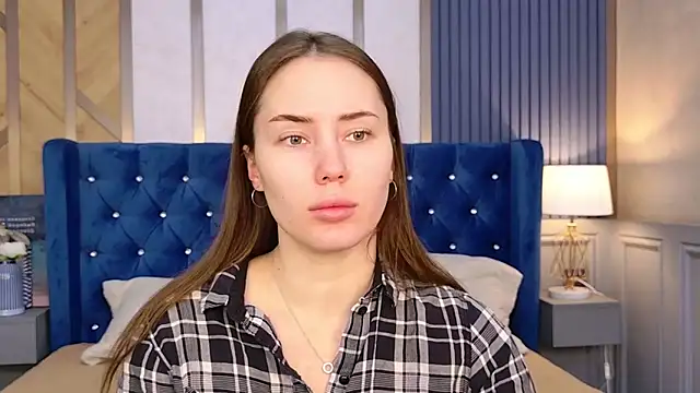 Arielle Vade online show from February 28, 5:29 am