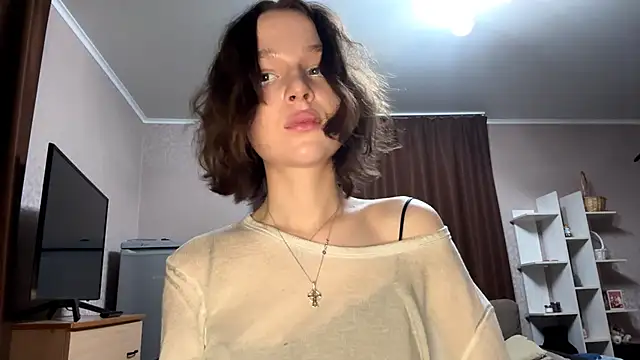 softyuno online show from February 10, 7:39 pm