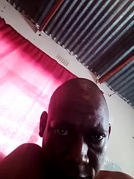 smallt98 online show from February 16, 8:03 am