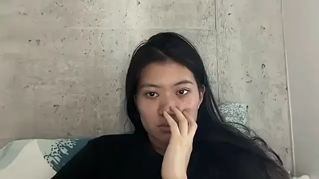 Joycelovely online show from May 18, 5:52 pm