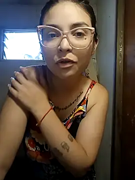 sexyauroraz online show from March 7, 11:28 am