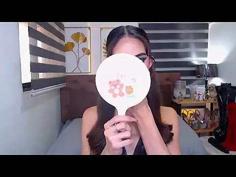 JuicyCockThea online show from July 14, 2:05 am