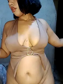 amandaa 21 online show from April 9, 3:31 am