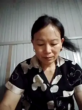 Kiss love2 online show from July 14, 3:44 am