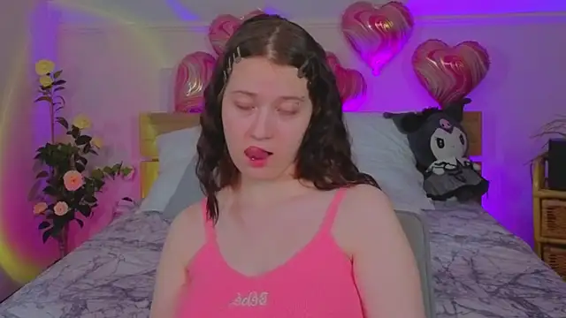 MmollyMay online show from February 12, 11:01 am