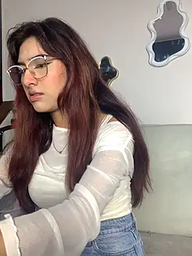 VelariaSoft online show from April 16, 1:33 pm