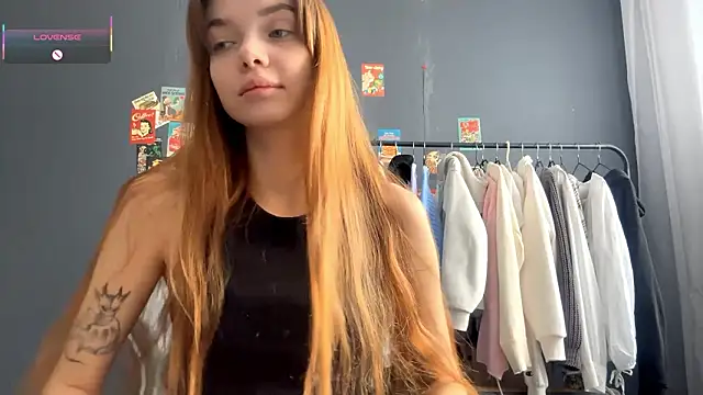 TaliaOgwynn online show from February 20, 9:11 am