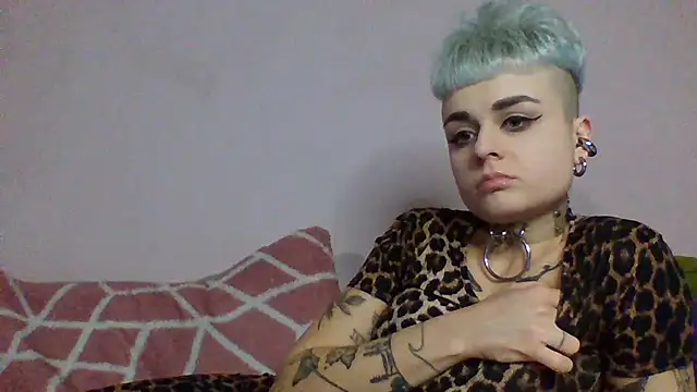 AlisaDear257 online show from February 13, 8:10 pm