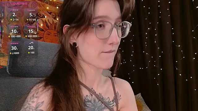 lolami  online show from March 6, 6:19 am