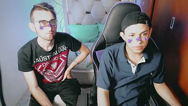 Top and bottom online show from February 20, 8:09 pm