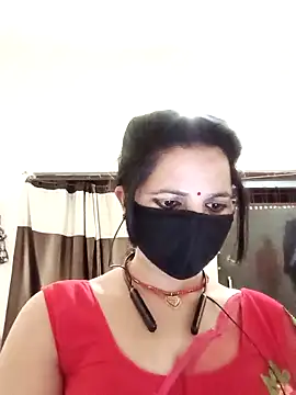 karishma Bhabhi online show from April 12, 8:11 pm