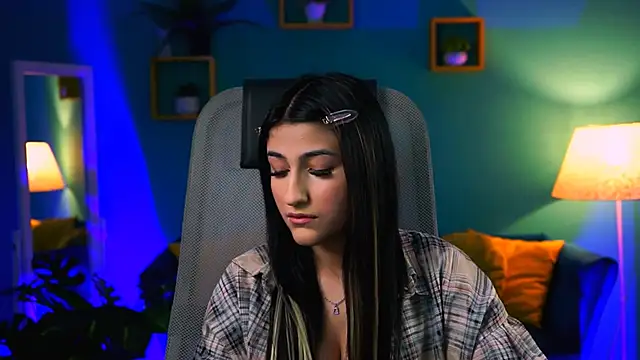 TerezaRobinson online show from February 12, 1:13 pm