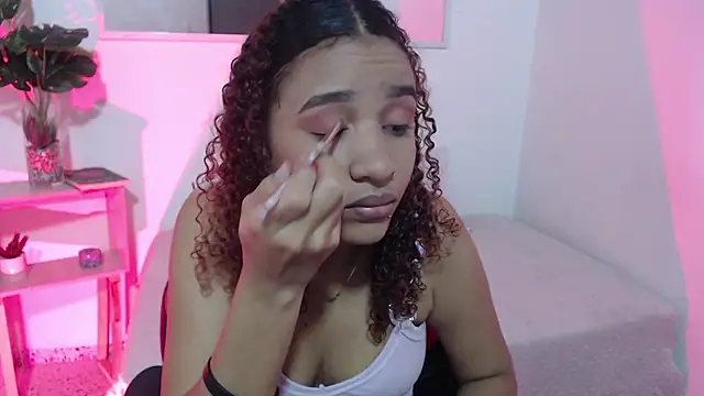 Alice Grinnerk online show from March 3, 1:17 pm