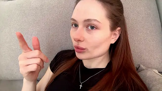 NyxaraBloom online show from February 18, 9:41 am