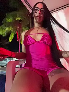 Daniela ospina online show from February 25, 3:49 am