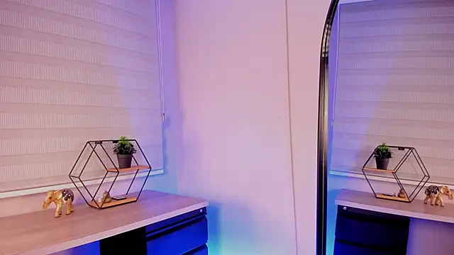 Tamia 25 online show from February 19, 7:57 pm